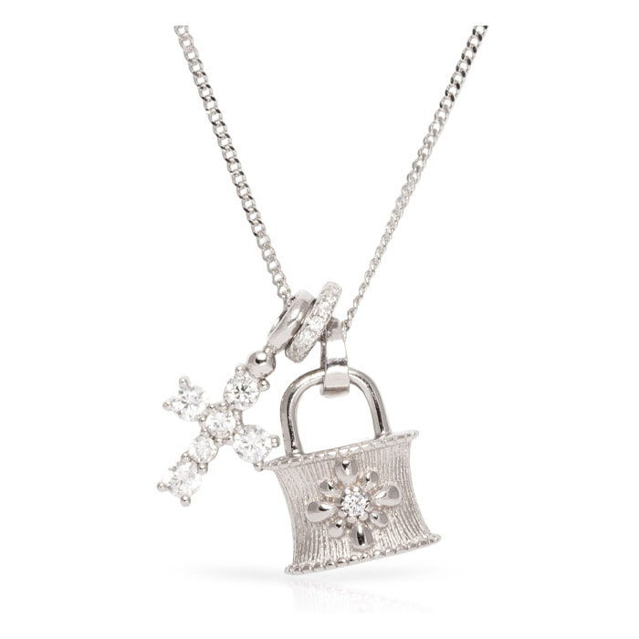 Collar de plata de ley 925 con colgante de cruz pequeña de circón y cierre de resorte.
