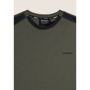 T-shirt con inserti sulle spalle