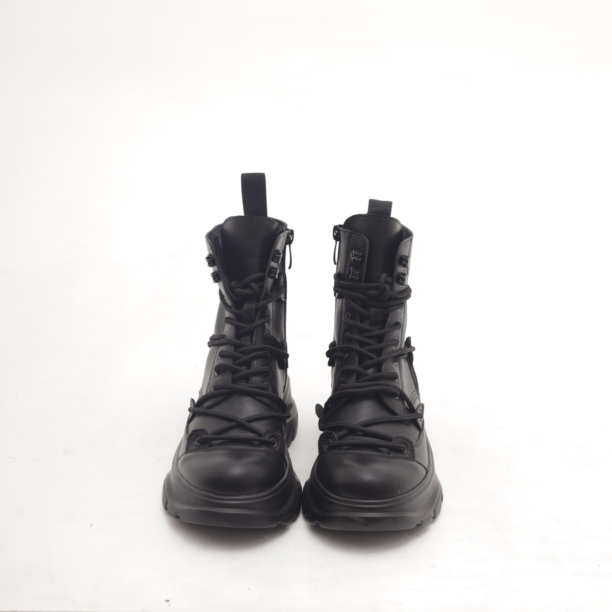 ANFIBIO BVT LACCI HIKING NERO