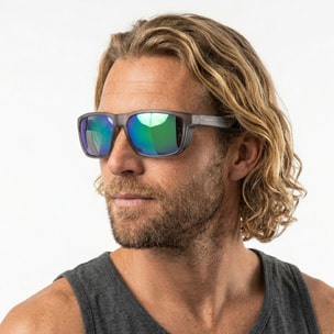 Gafas PALOALTO modelo KITESURF en color Montura gris mate con lentes polarizadas Revo azules.