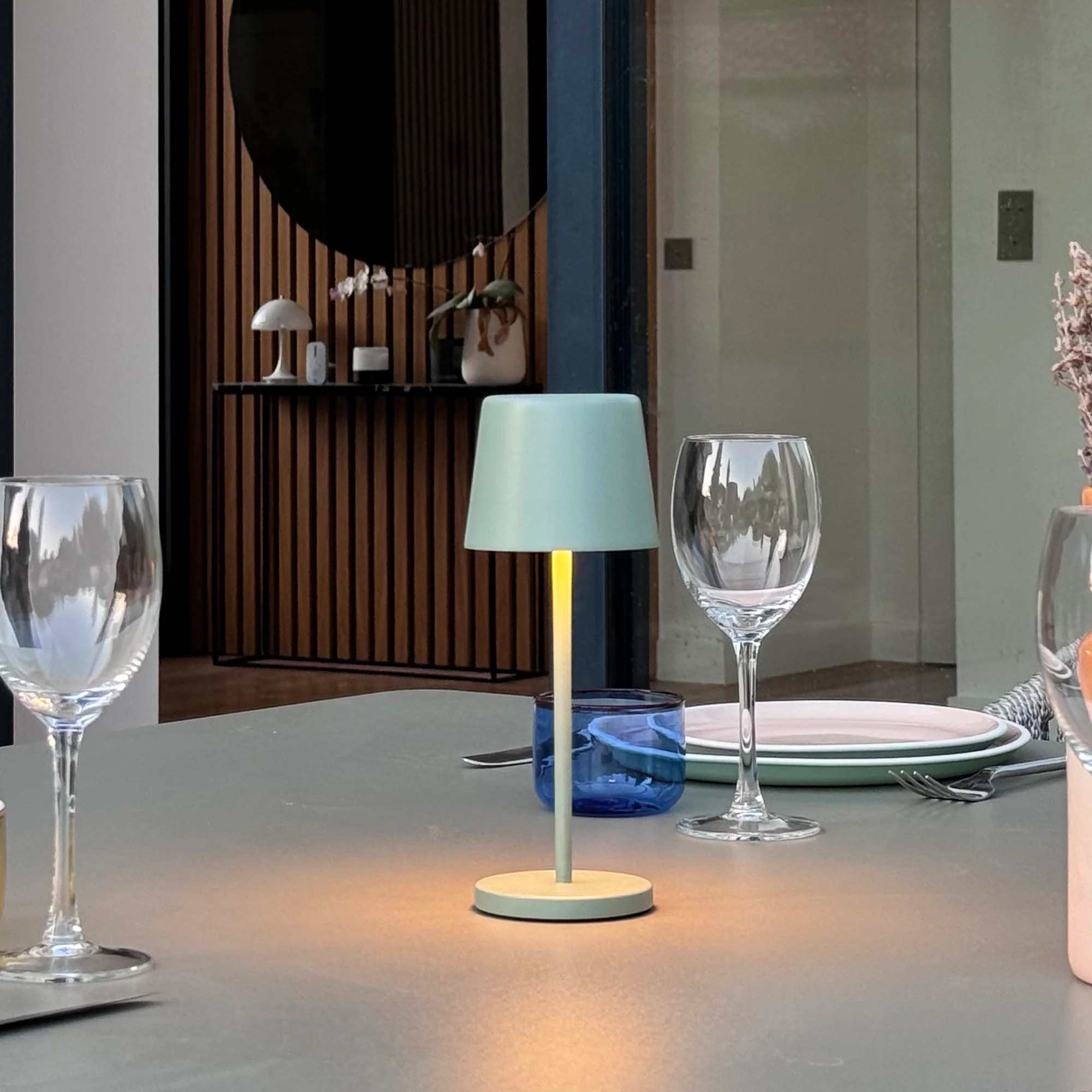 6 Lampes de table MINI KELLY Vert H22cm + base de chargement