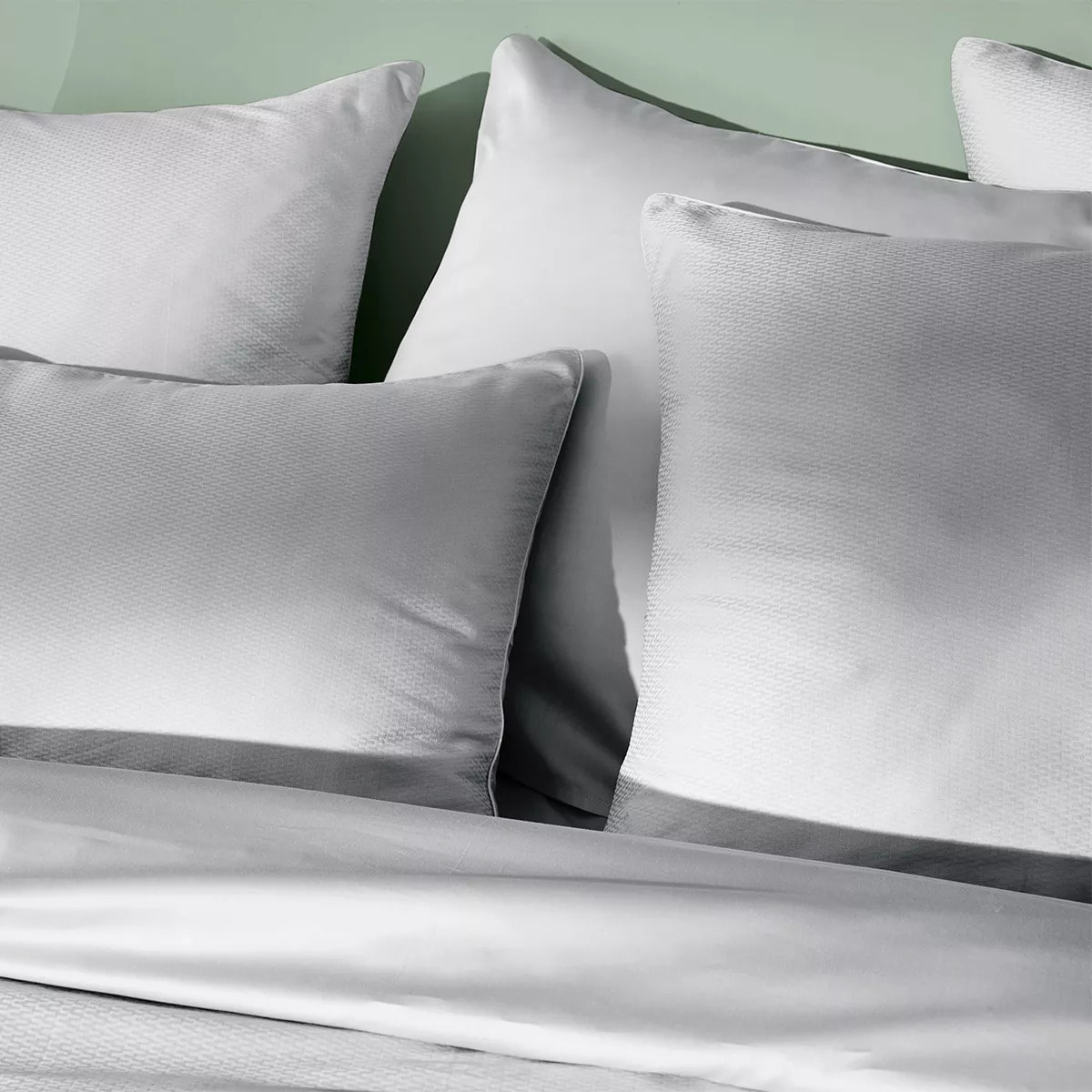 Taie d'oreiller satin de coton motif jacquard gris Vibrato glacier