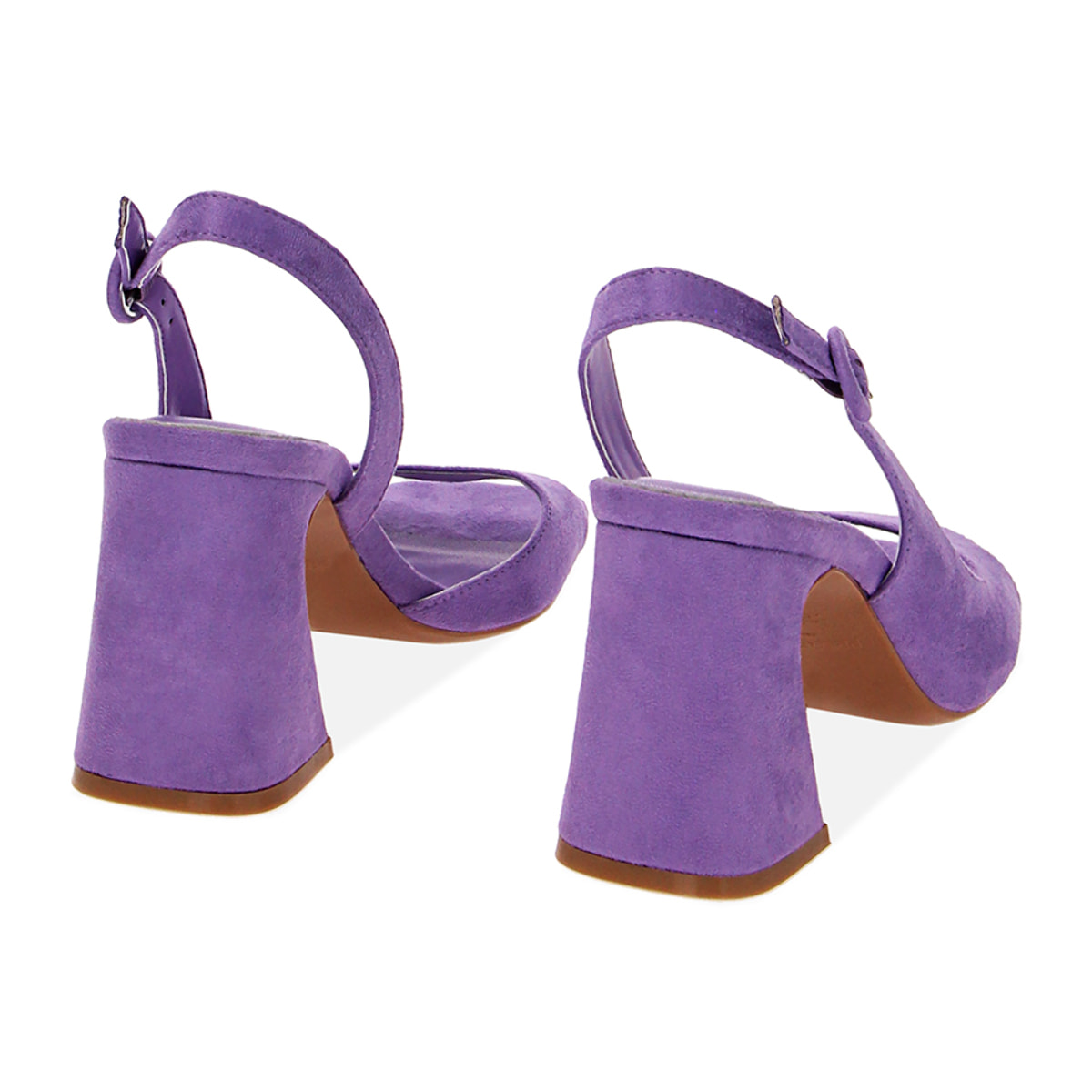 Sandalias con tacón lila de tela