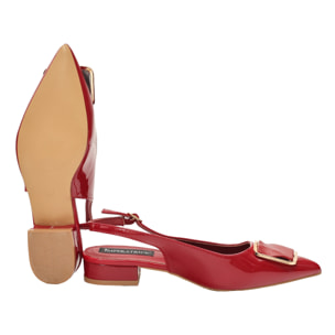 Ballerine in simil pelle verniciata con applicazione