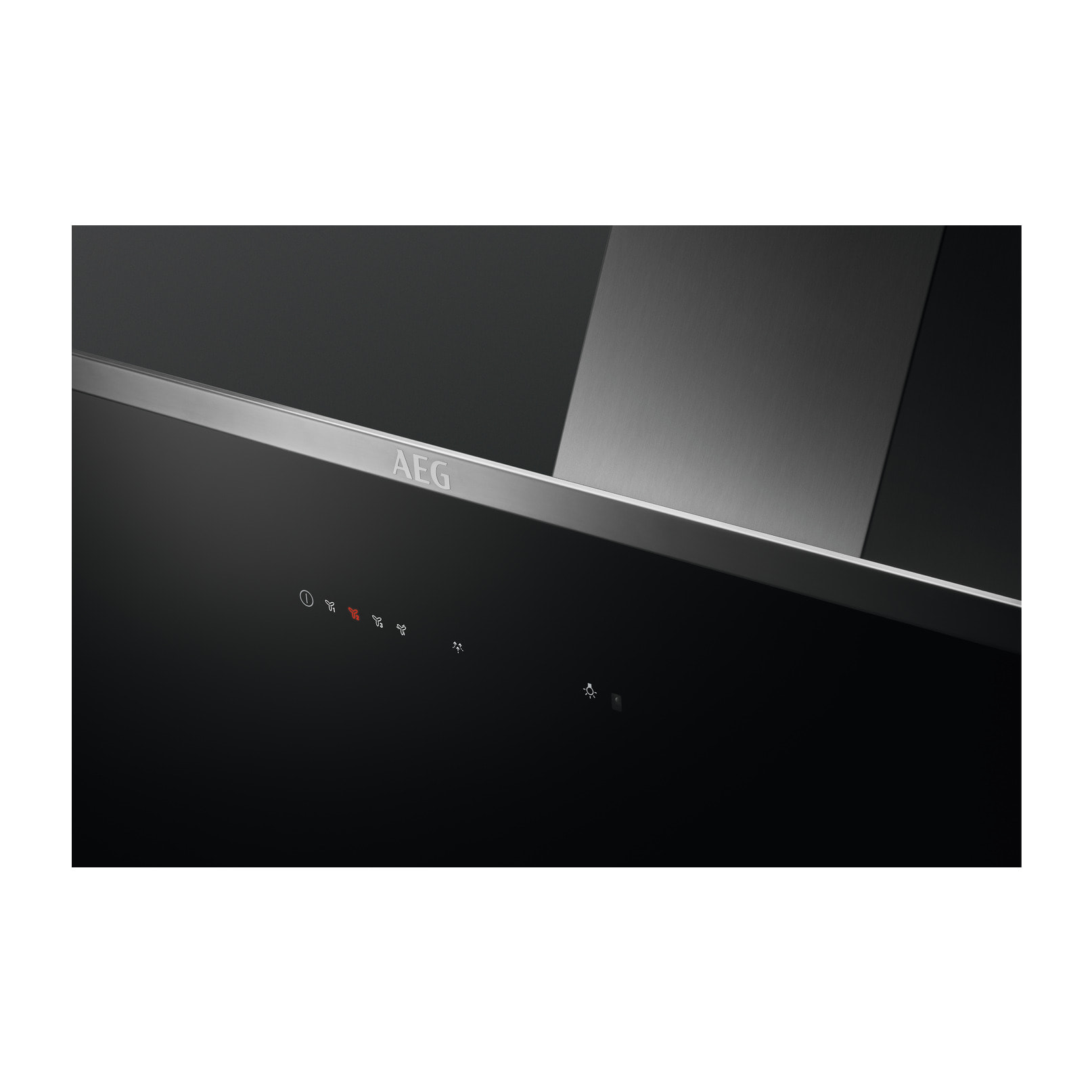 AEG Campana de diseño vertical Serie 9000 SilenceTech de 60 cm DVE5671HG | Reacondicionado