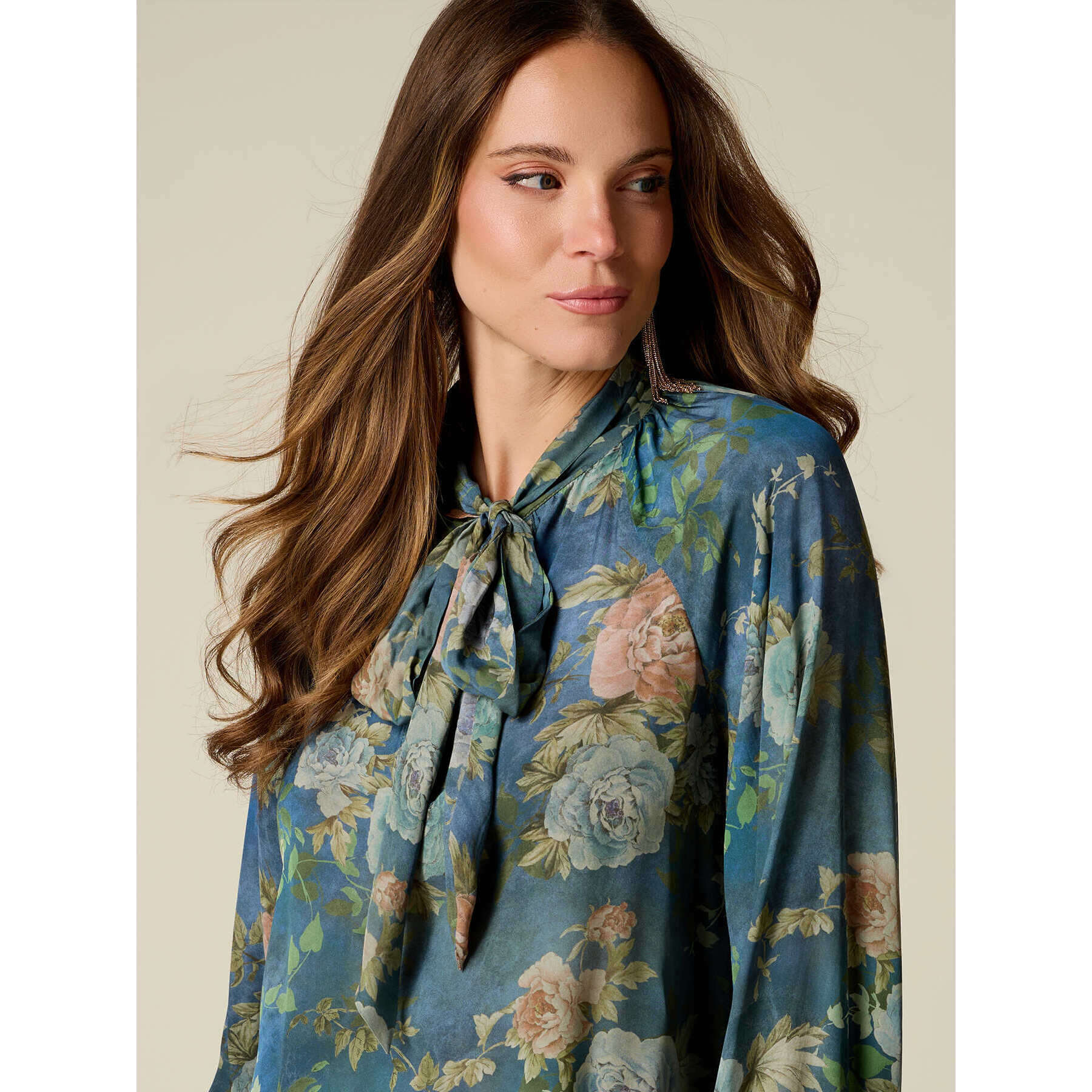 Oltre - Blusa fantasia con fiocco - Blu