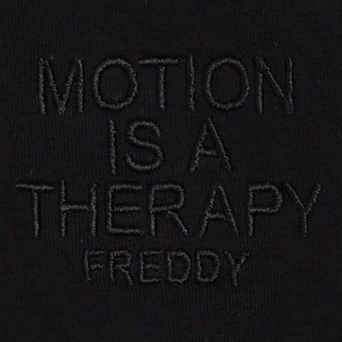 T-shirt slim donna con scritta ricamata