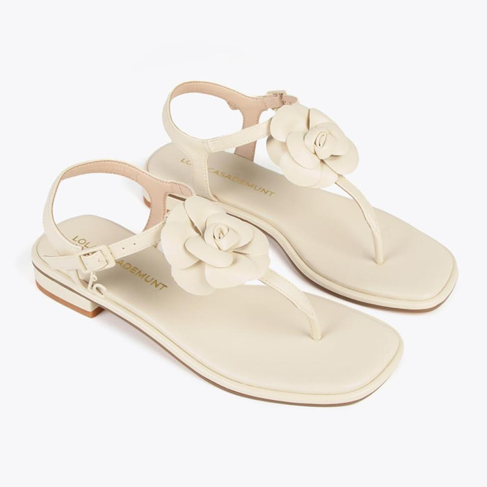 Sandali con fascetta infradito e fiore