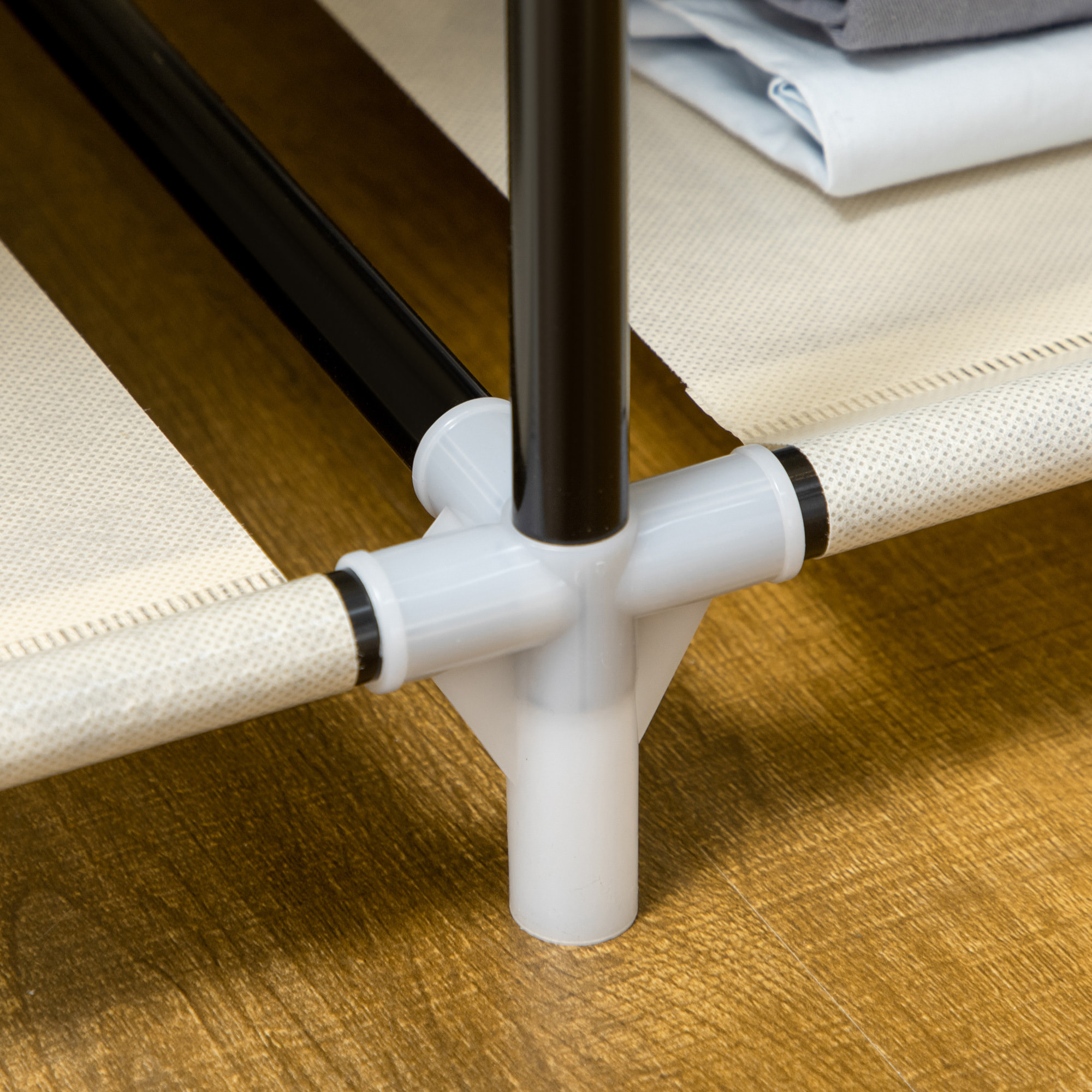 Armoire penderie multi-rangement - 6 étagères, 1 barre - dim. 103L x 43l x 162,5H cm - acier noir non tissé beige