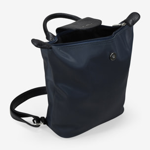 Mochila deportiva azul con solapa