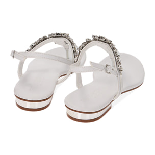 Sandalias planas blancas