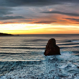 Tableau cadre moderne hendaye les deux jumeaux Tableau plexiglas