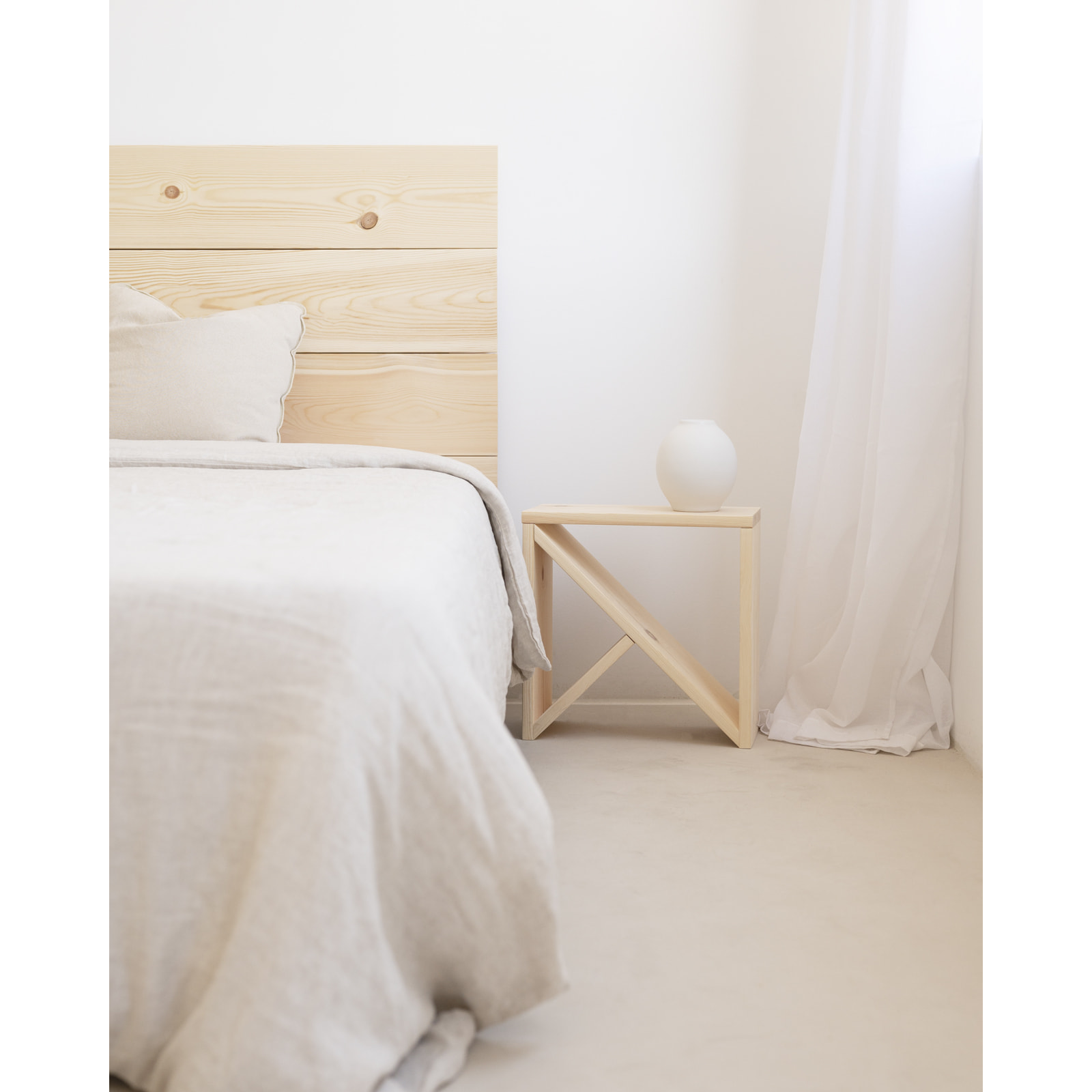 Pack 2 tables en bois massif ton naturel en différentes tailles