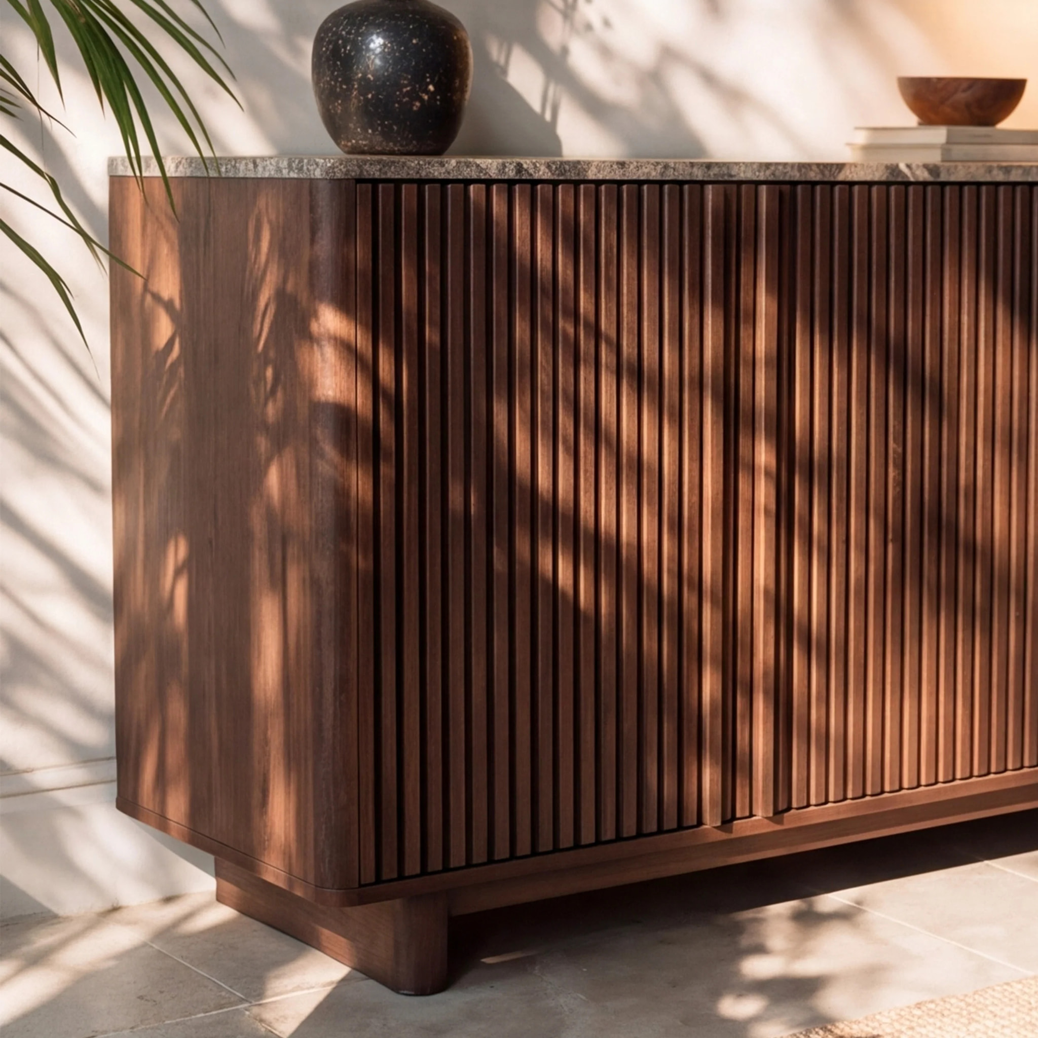 Buffet en bois de manguier et plateau en marbre - Flavio