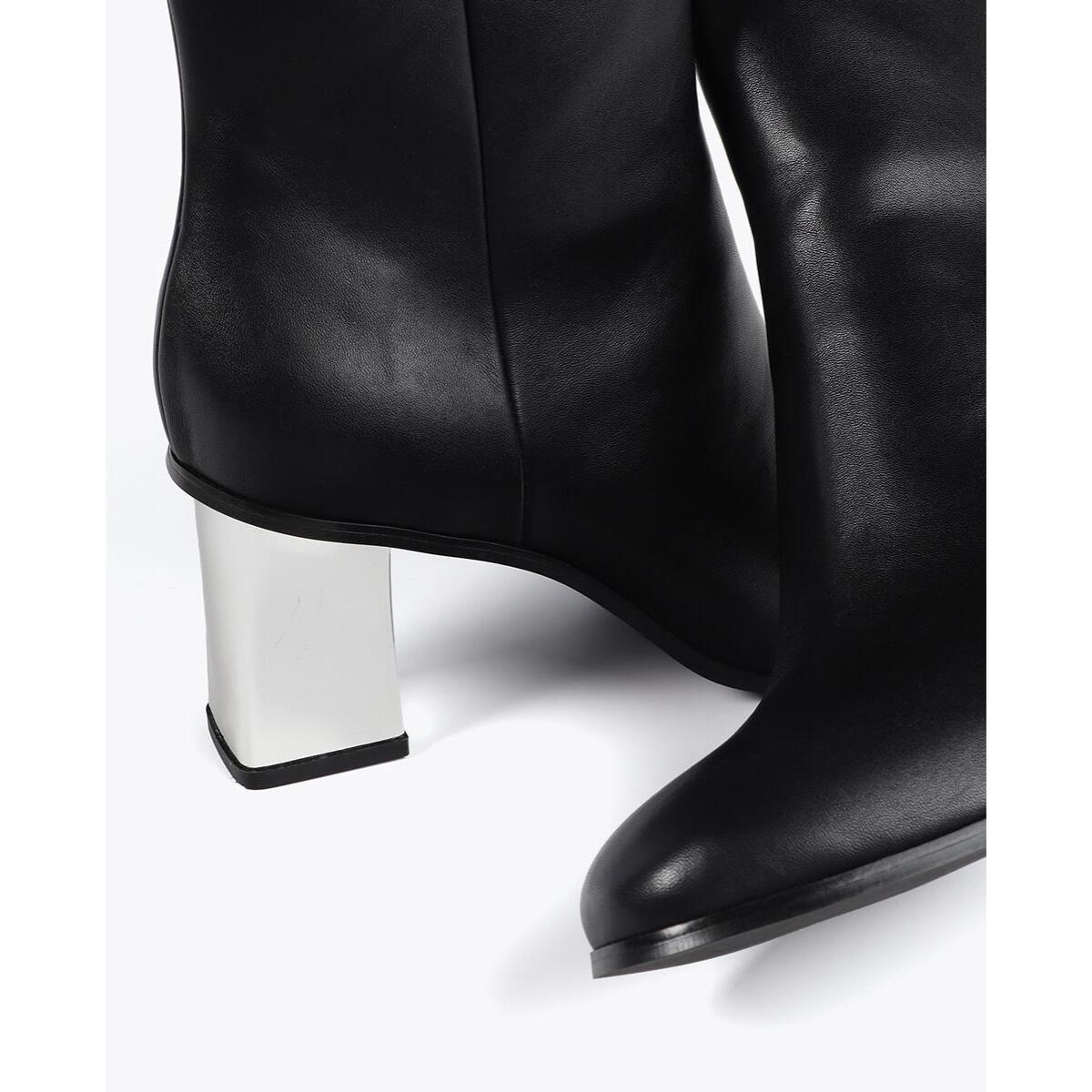 Stivaletto con Tacco Effetto Metallico