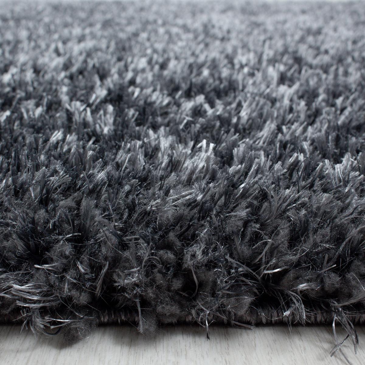 Tapis longs poils shaggy tissé motif uni RAMU