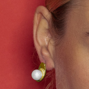 Pendientes con Perla Blanca acabado oro 18k