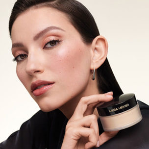 Indulgent Icons - Loose Setting Powder - Coffret Poudre Libre Fixante Transparente et Houppette