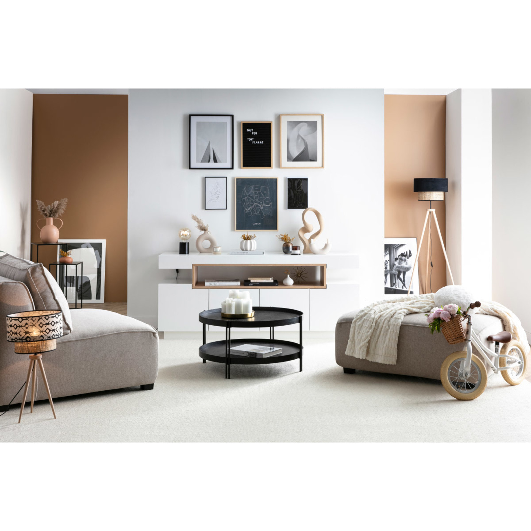 Buffet scandinave blanc laqué brillant et bois 4 portes L180 cm LIVO