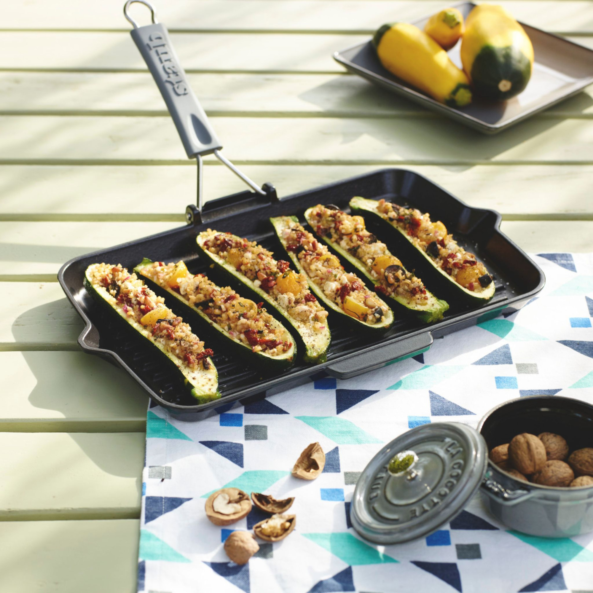 Gril en Fonte Staub, Rectangulaire, 34x21 cm, manche silicone, Noir Mat