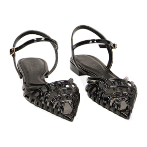 Ballerine slingback nere in vernice