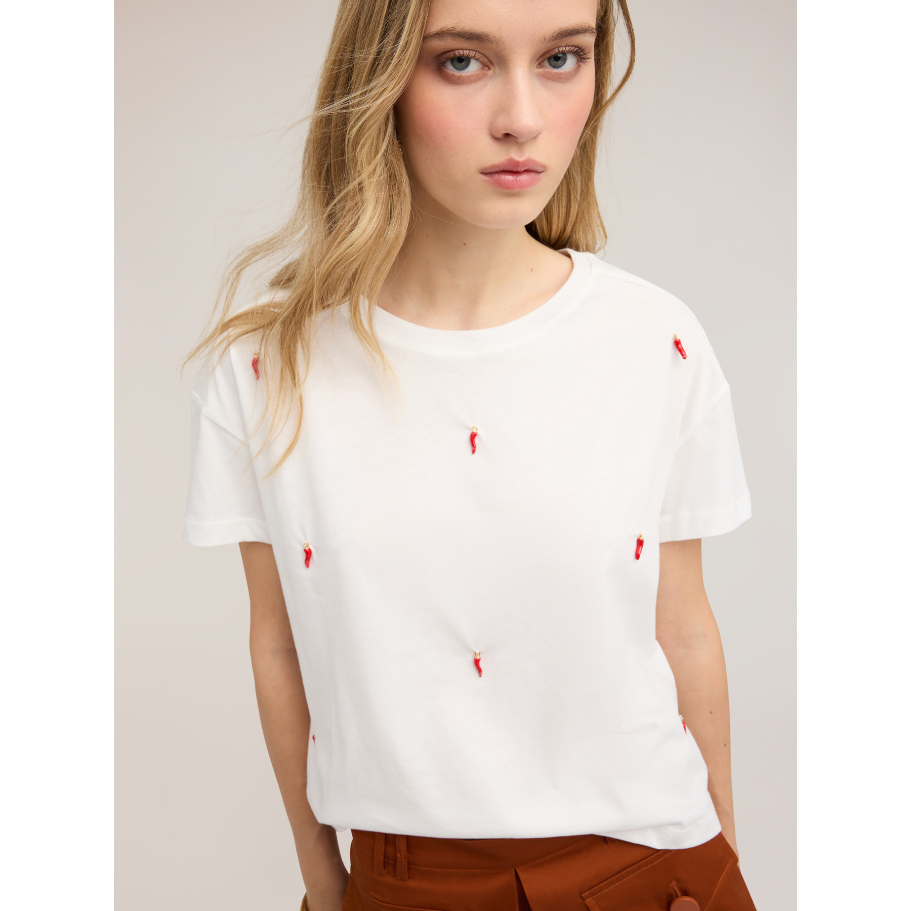 Motivi - T-shirt in jersey con ricami - Bianco