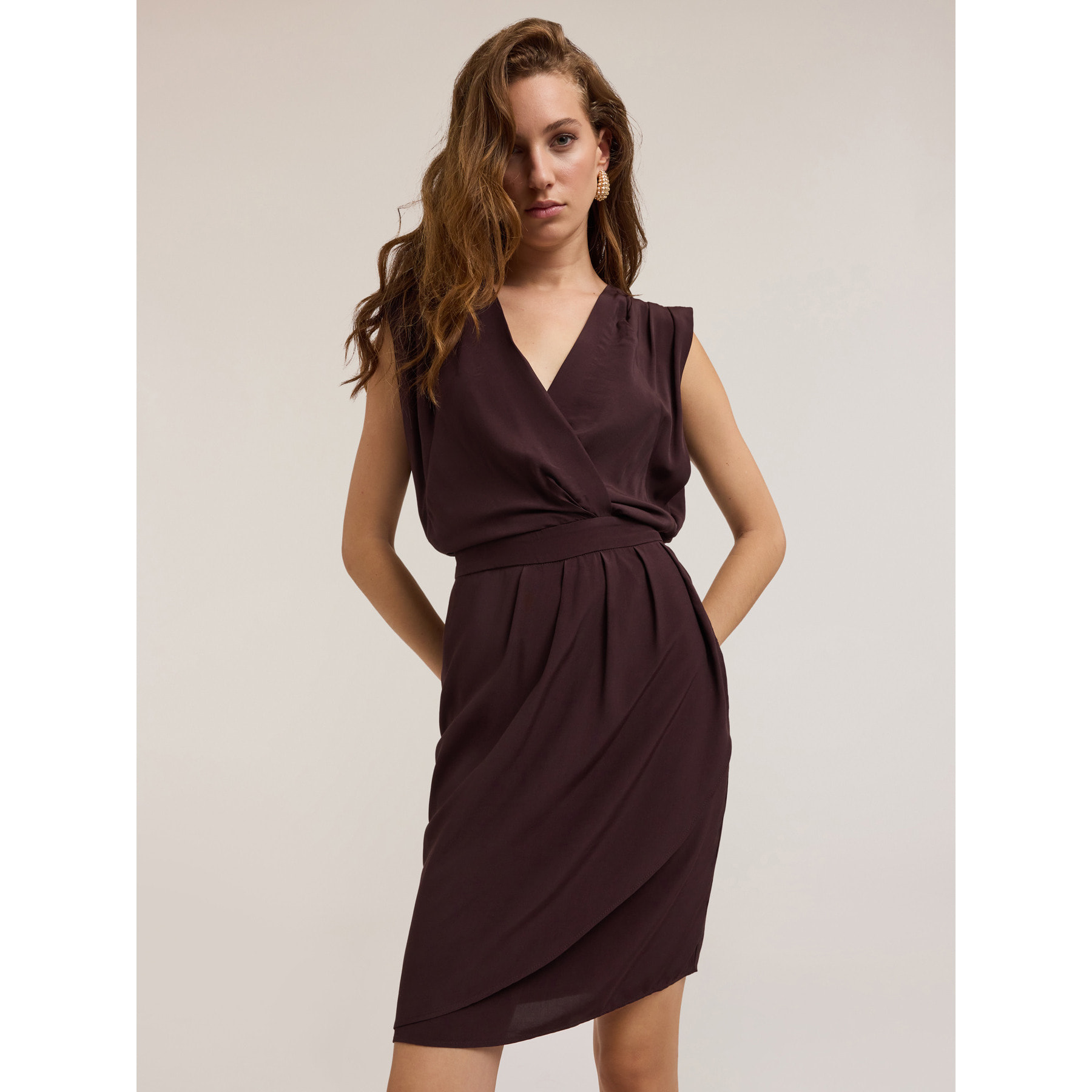 Motivi - Vestido cruzado de viscosa - Marrón