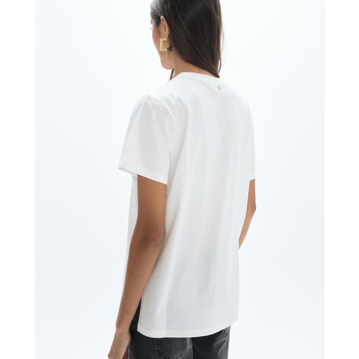 T-shirt girocollo con spacchi laterali e paillettes leopardate posizionate strategicamente
