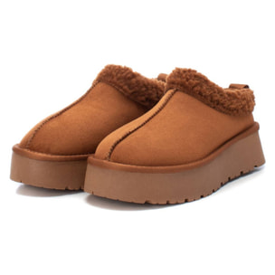 Zapatilla de casa australiana camel