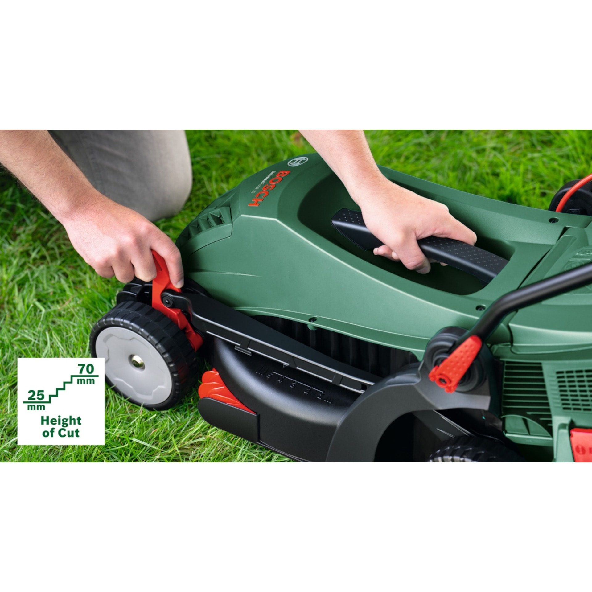 Cortacésped eléctrico UniversalRotak 37-550 - 1400 W - 37 cm - BOSCH - 06008A6500