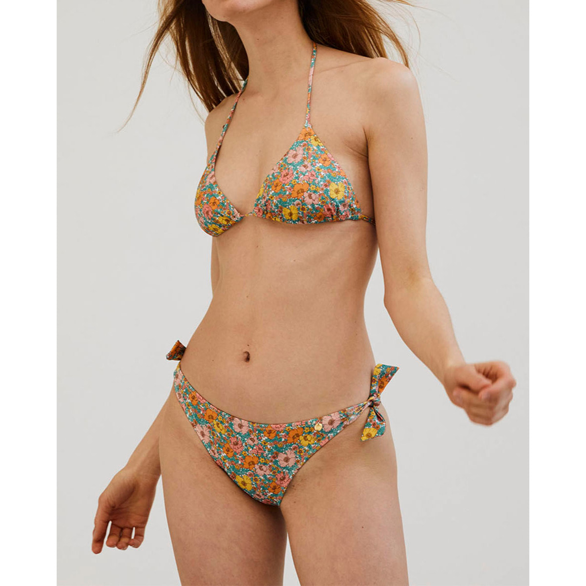 Braga de bikini clásica con lazos y estampado de flores