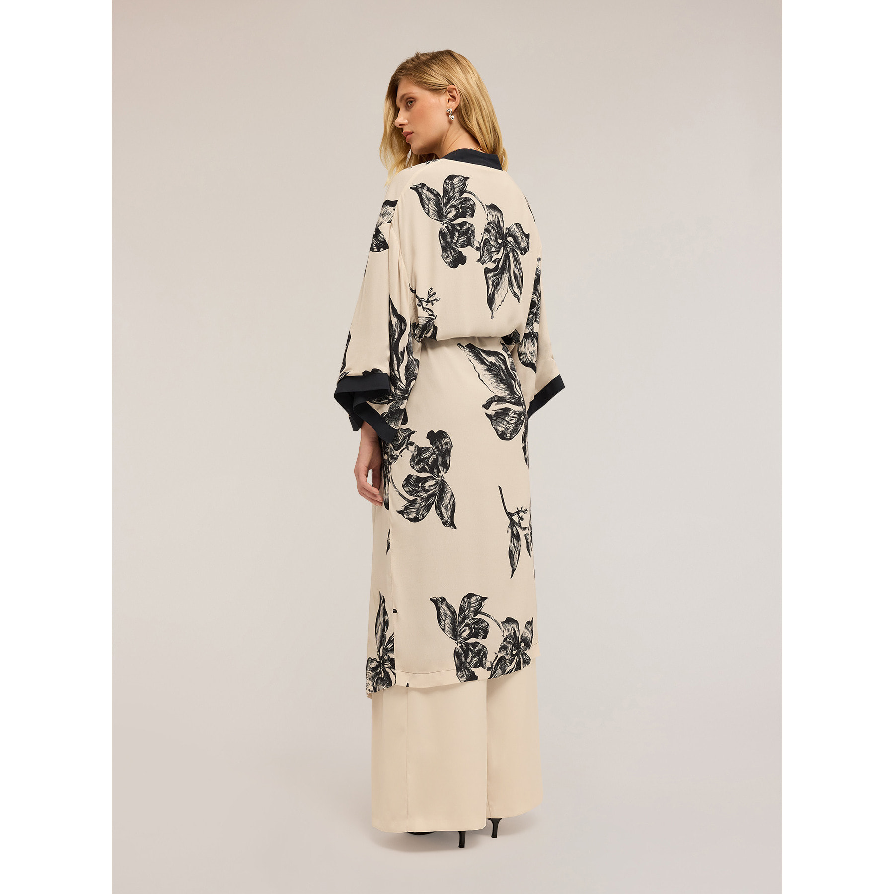 Motivi - Kimono de viscosa con estampado - Blanco