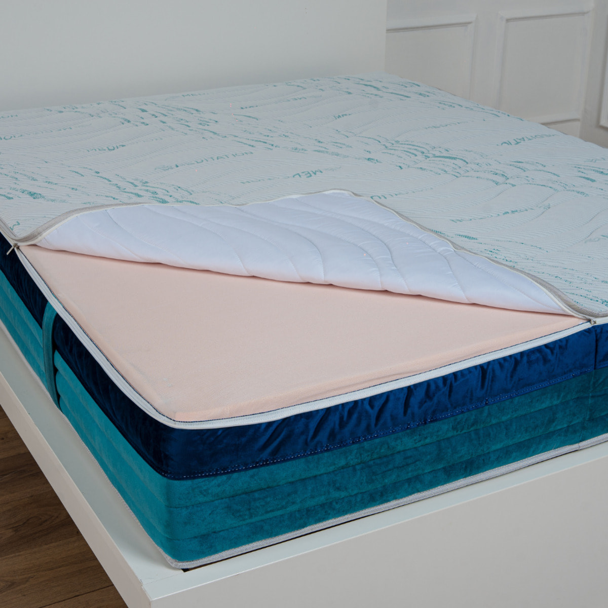 Materasso Una Piazza e Mezza Memory Foam 4 Strati Sfoderabile H26 Meditation - Fascia In Velluto Bicolore 120x190 (Antiacaro - Anallergico - Antibatterico - Ergonomico)