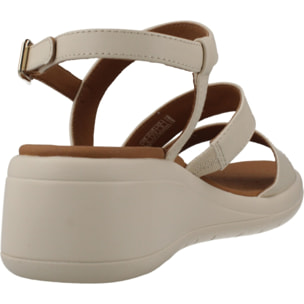 Sandalias Mujer de la marca GEOX  modelo D MELICONIA BEIS