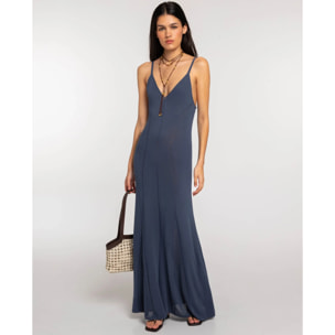 Vestido largo de punto con godets