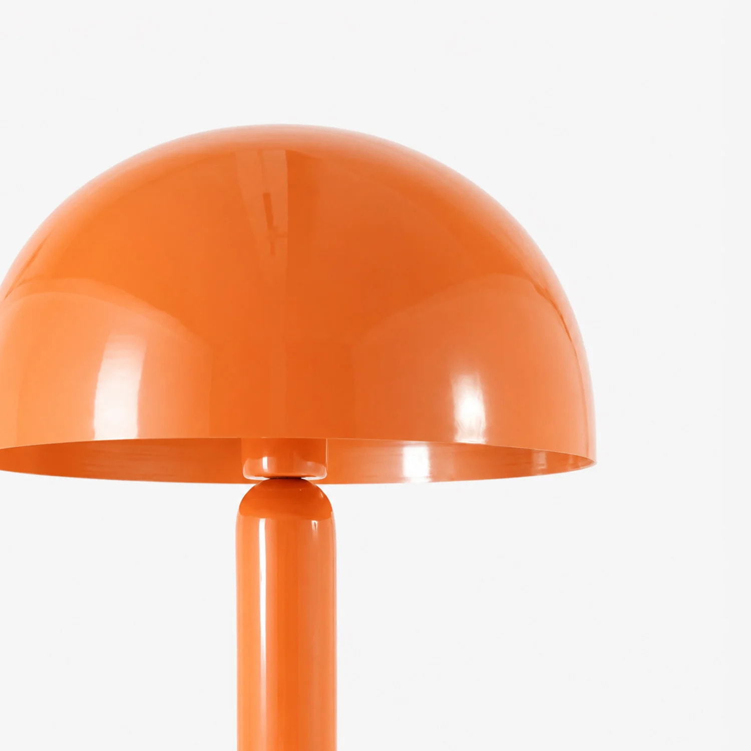 Lampadaire en bois et métal orange - Romy