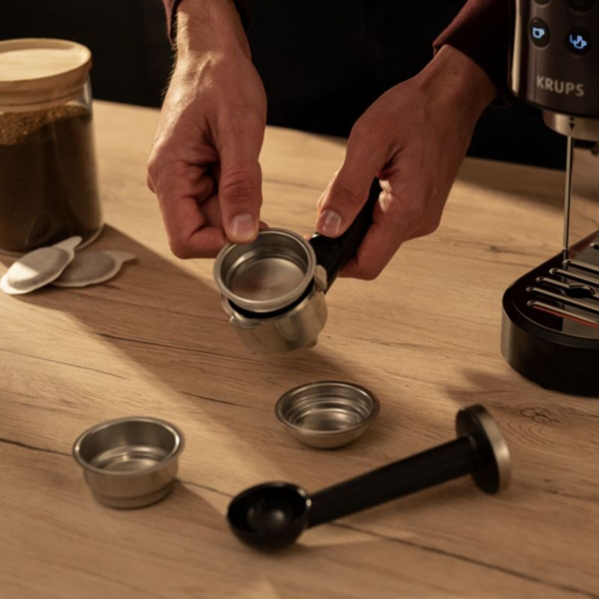 Machine à expresso KRUPS XP444C10 pompe virtuoso +