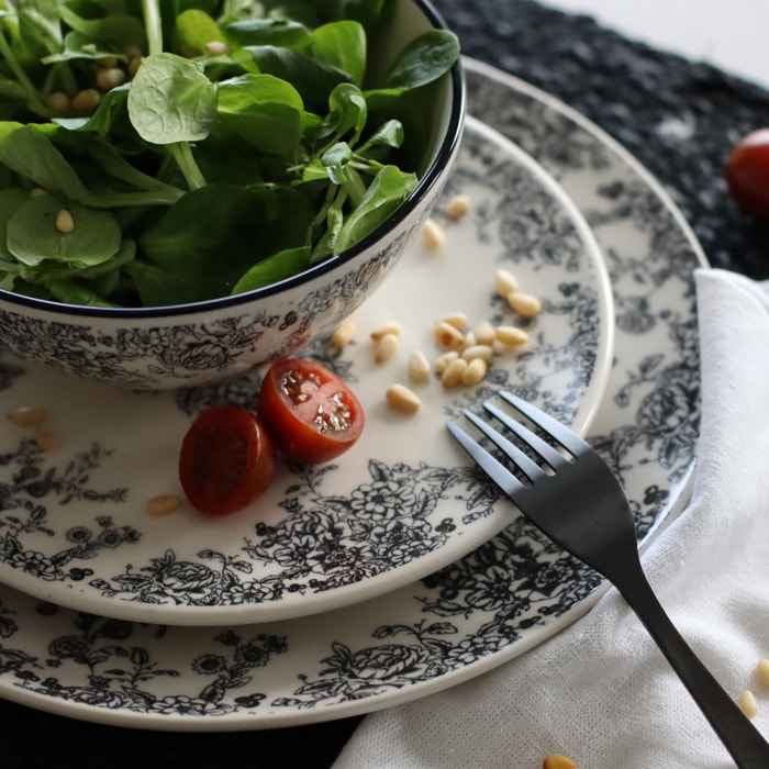 Lot de 6 assiettes plates porcelaine blanc et noir 26cm FLORALI