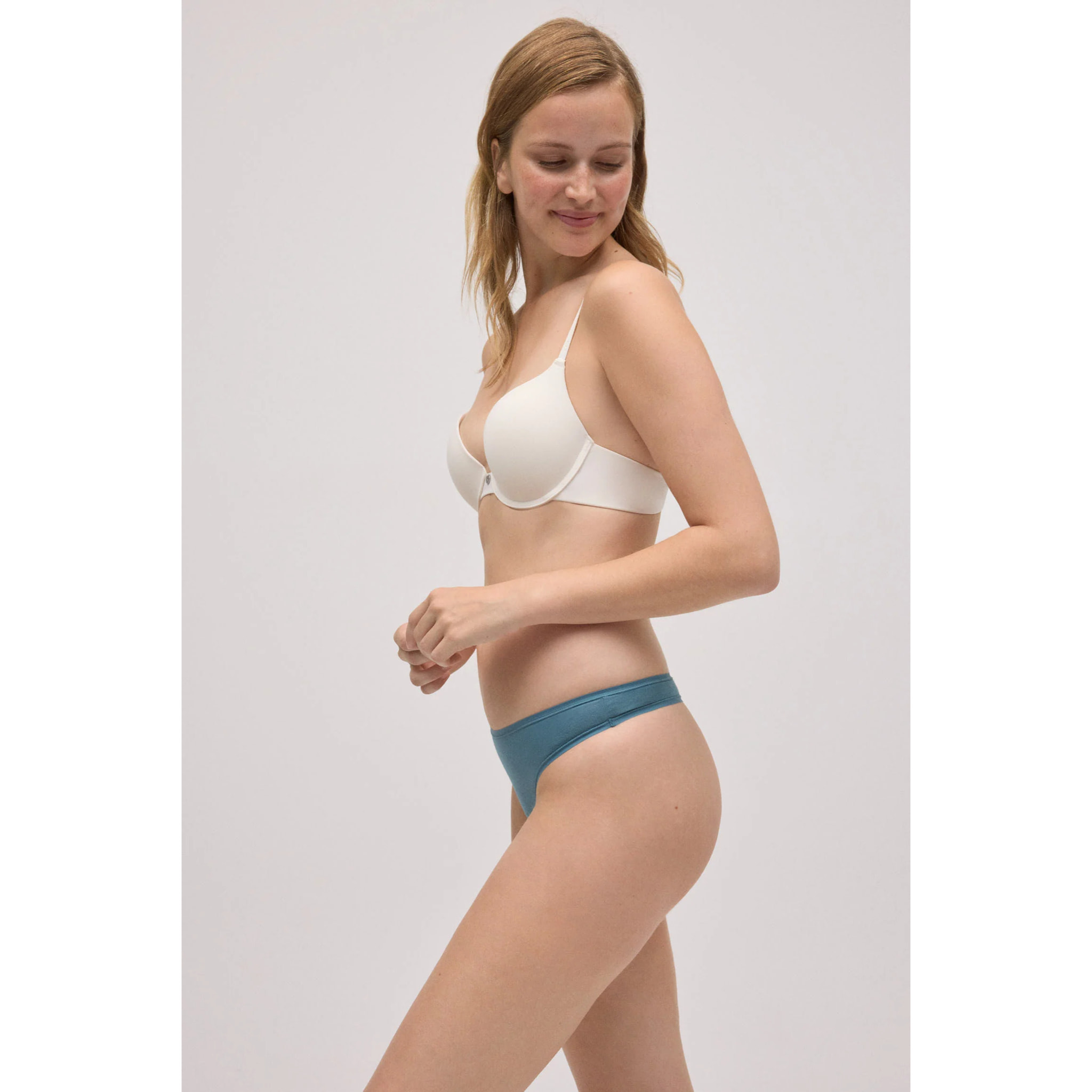 Confezione da 4 slip basico in cotone