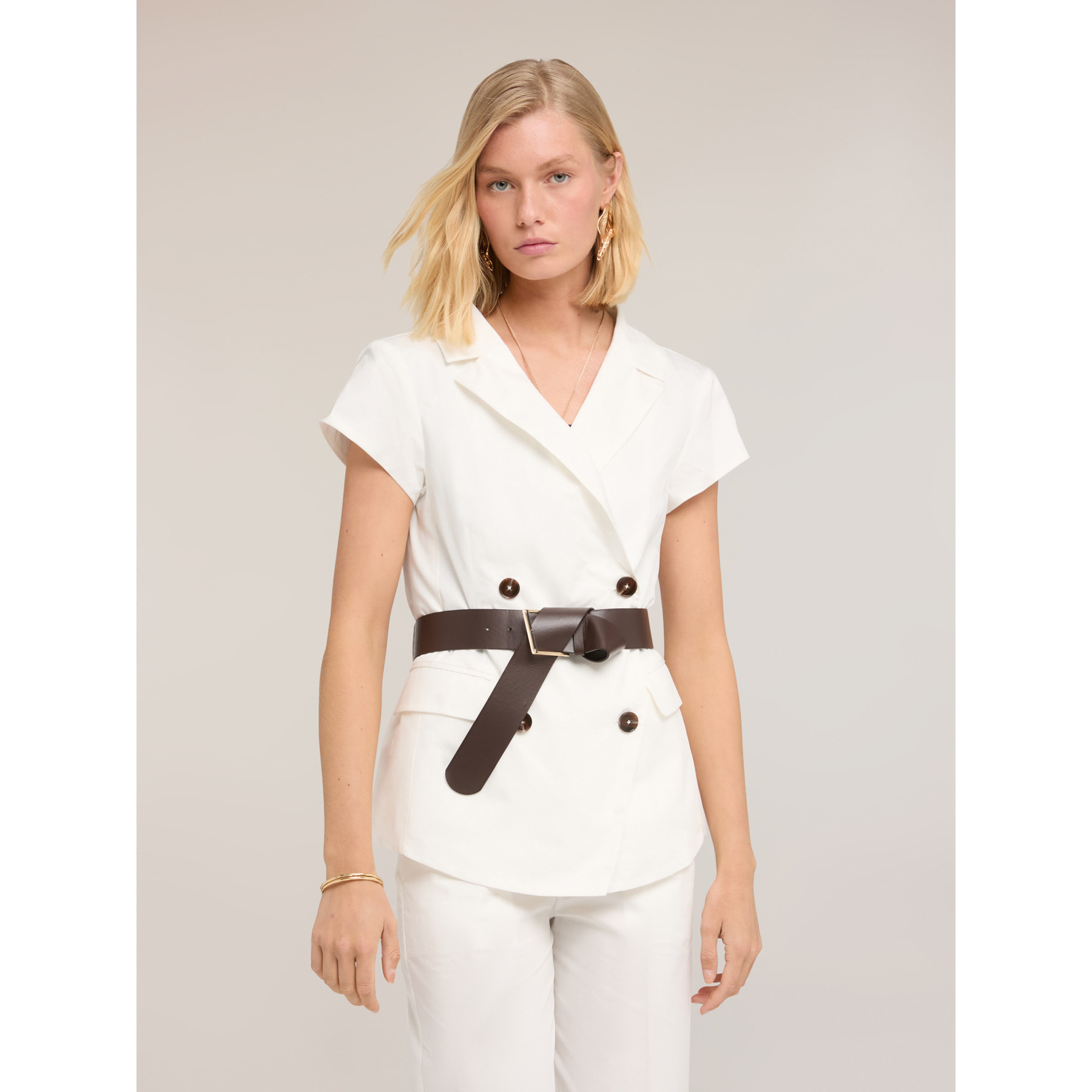 Motivi - Blazer cruzado de manga corta - Blanco