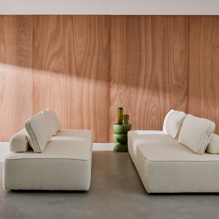 Set de 2 chauffeuses pour canapé modulable tissu bouclette crème 2 places Bao. L 180 x P 90 x H 74cm