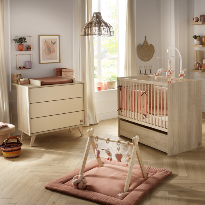 Chambre bébé évolutive Mélinée, Lit 120x60 évolutif et Commode à langer 3 tiroirs - Chêne sépia