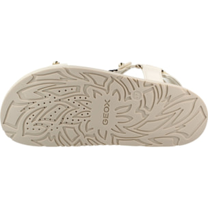 Sandalias Niña de la marca GEOX  modelo J SANDAL FOAMMENTERA BEIS