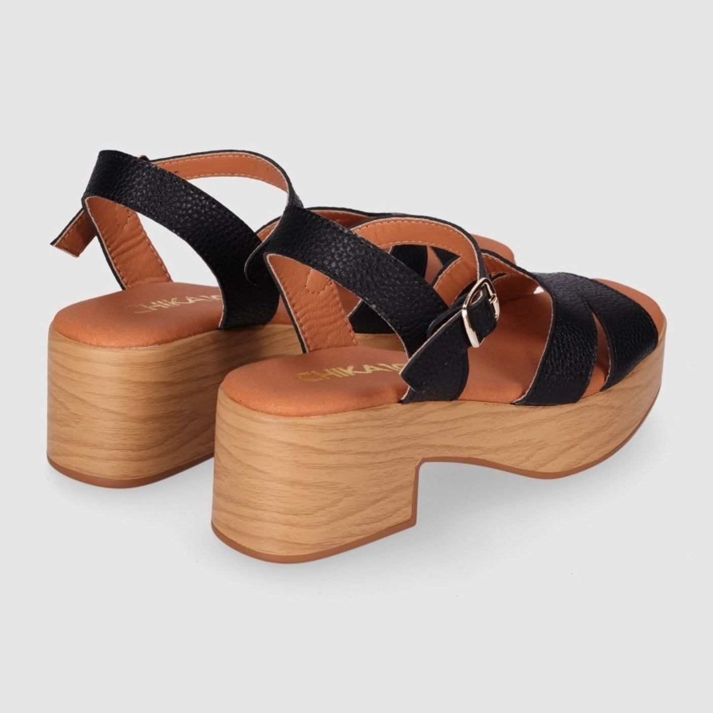 Sandalias de Piel - Negro - Tacón: 6 cm