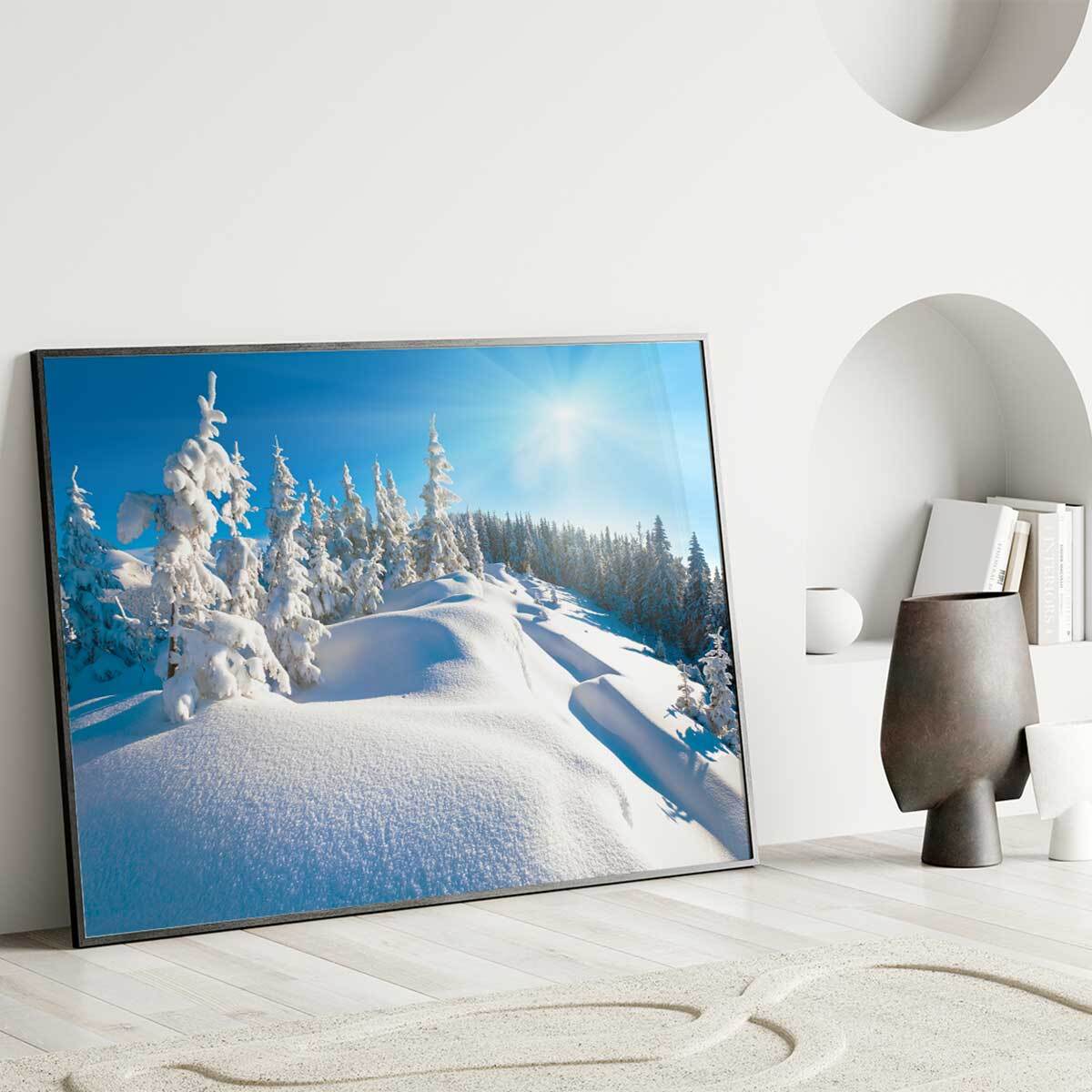 Affiche encadrée forêt enneigée lumière hivernale Affiche + cadre en métal - Noir