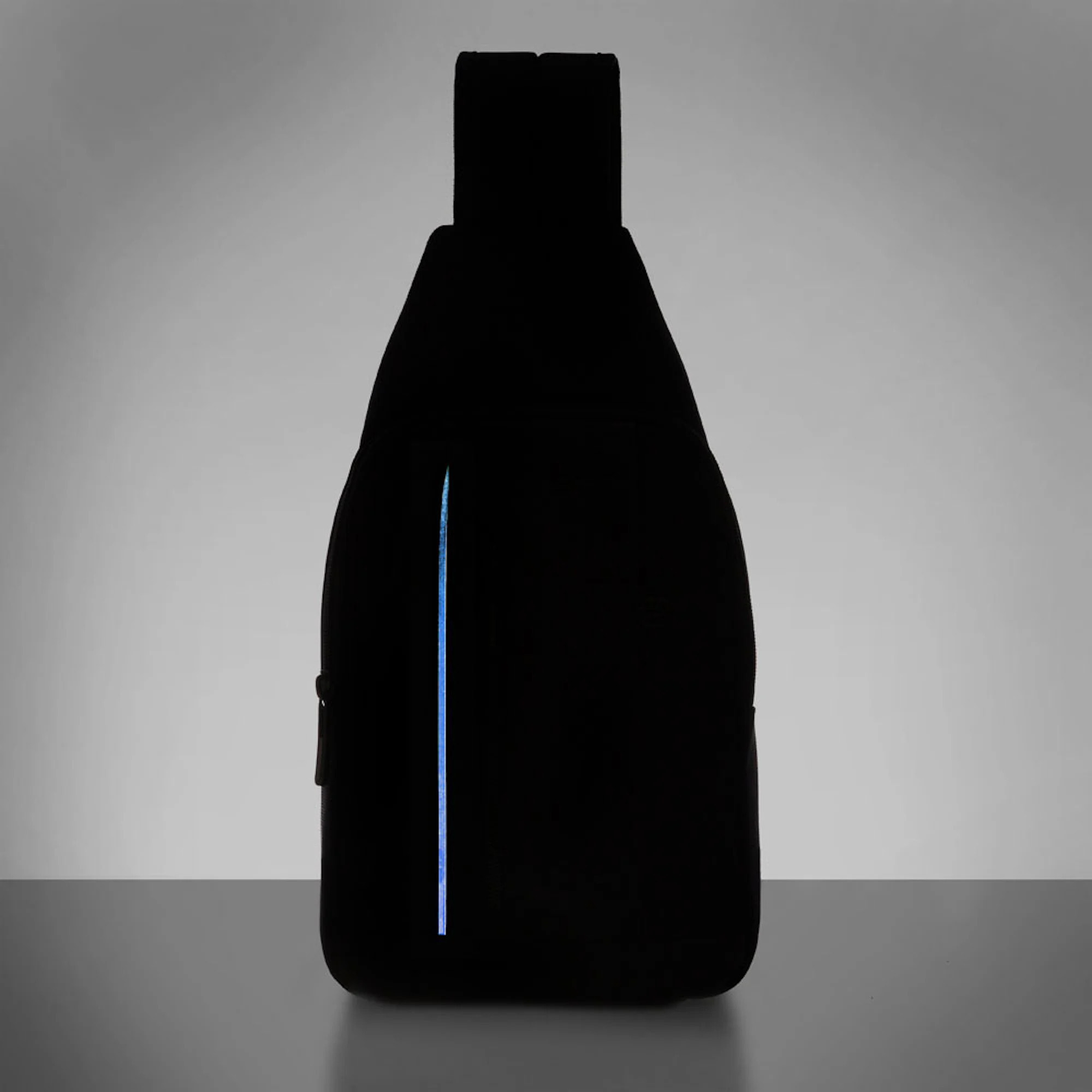 Piquadro Zaino monospalla con luce a LED