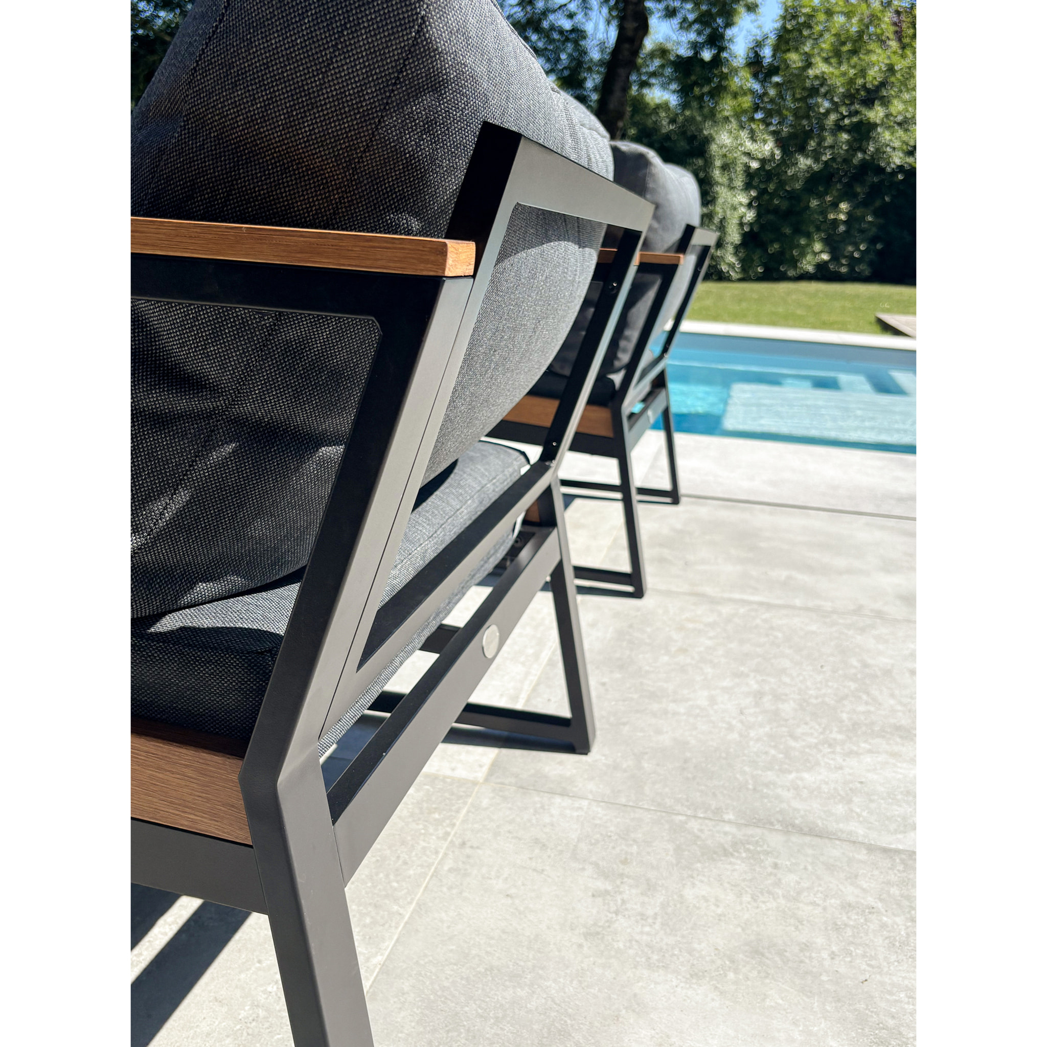 TADEO - Salon de jardin bas en aluminium