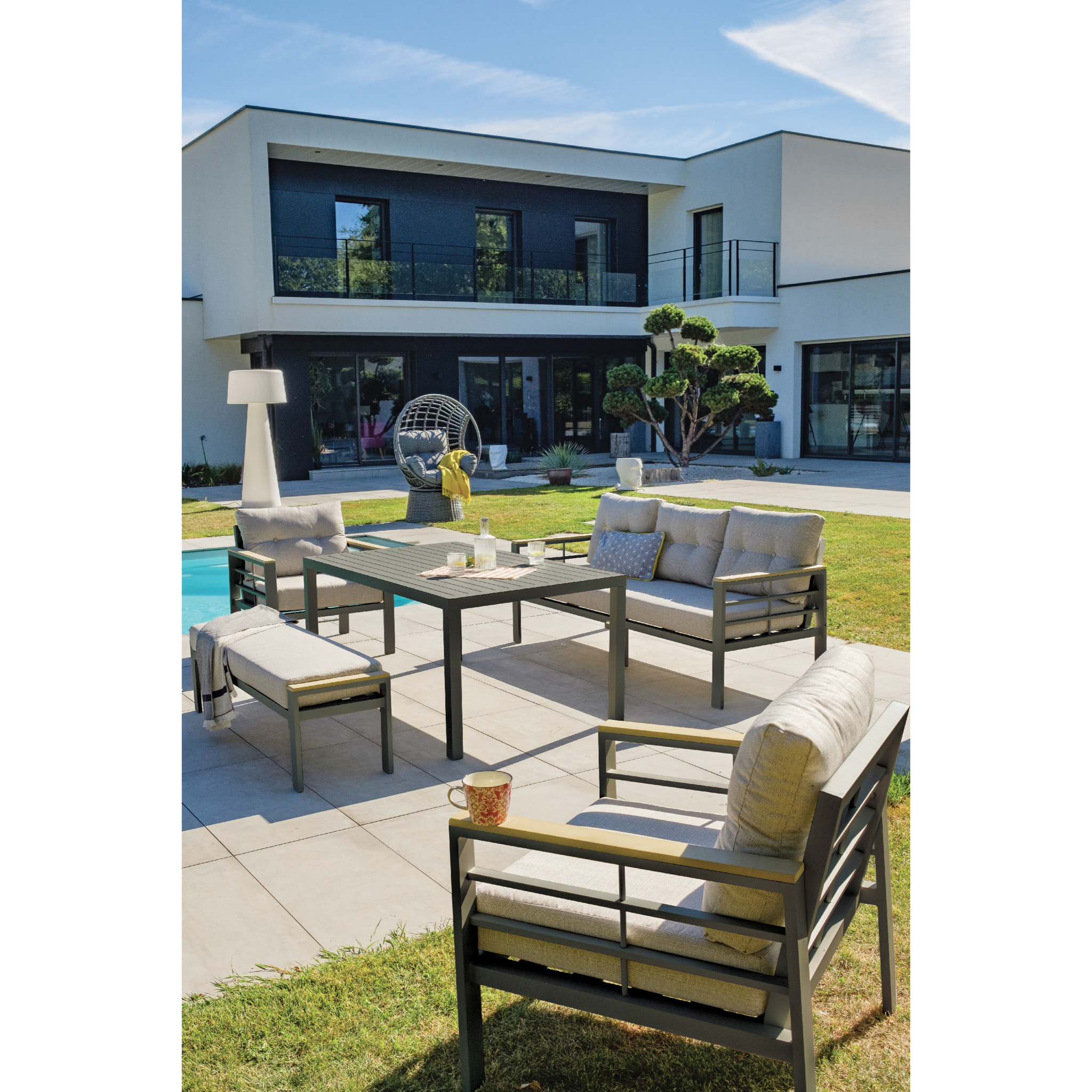 CAYENNE - Ensemble repas de jardin 7 places en aluminium