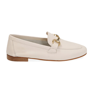 Mocasines de piel color crema