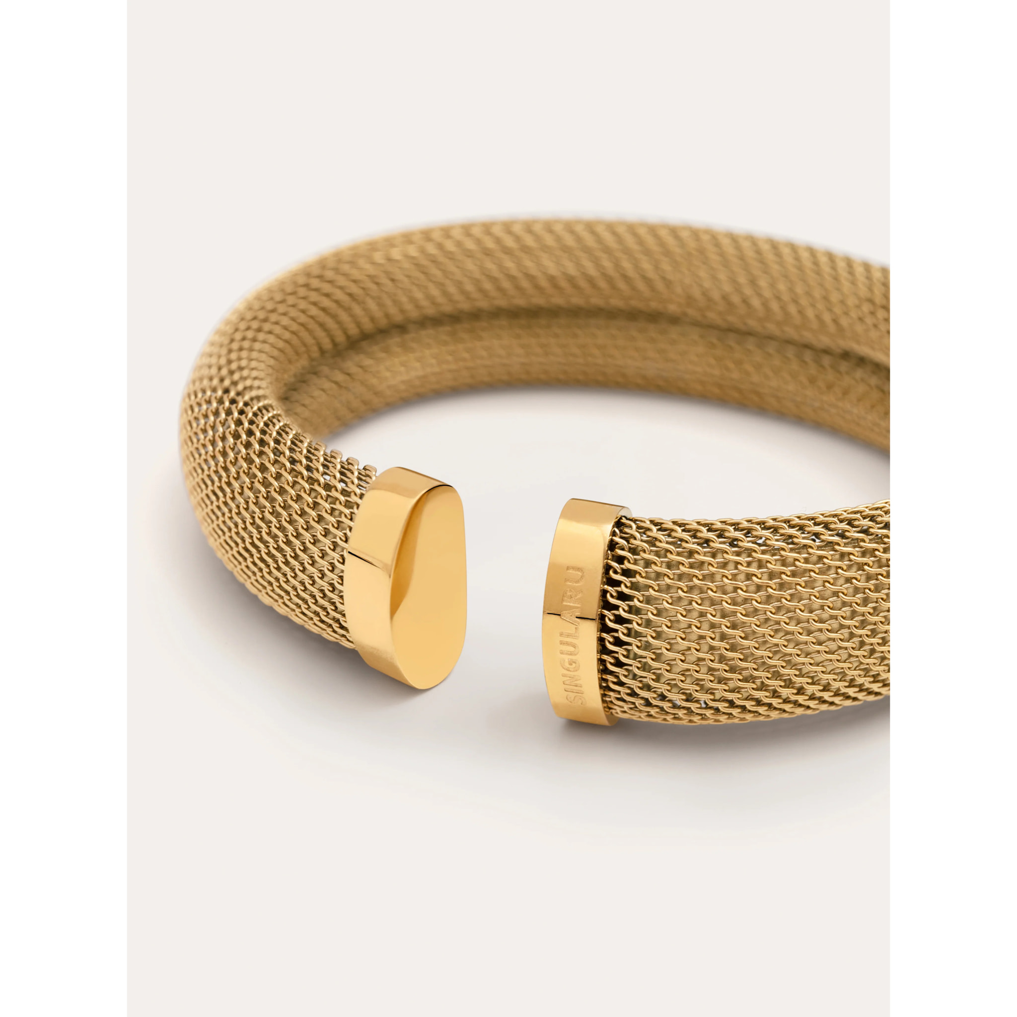 Brazalete Malla Acero Baño Oro